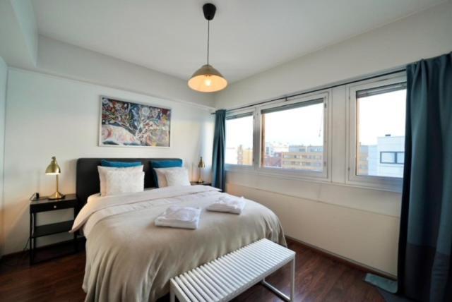 Cozy And Bright 2-Bedroom Apartment Washer And Dryer, King Size Bed روفانييمي المظهر الخارجي الصورة